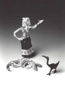 Frau und zwei Tiere (Weinbanderole)  |  1985 |  Hhe 8 cm